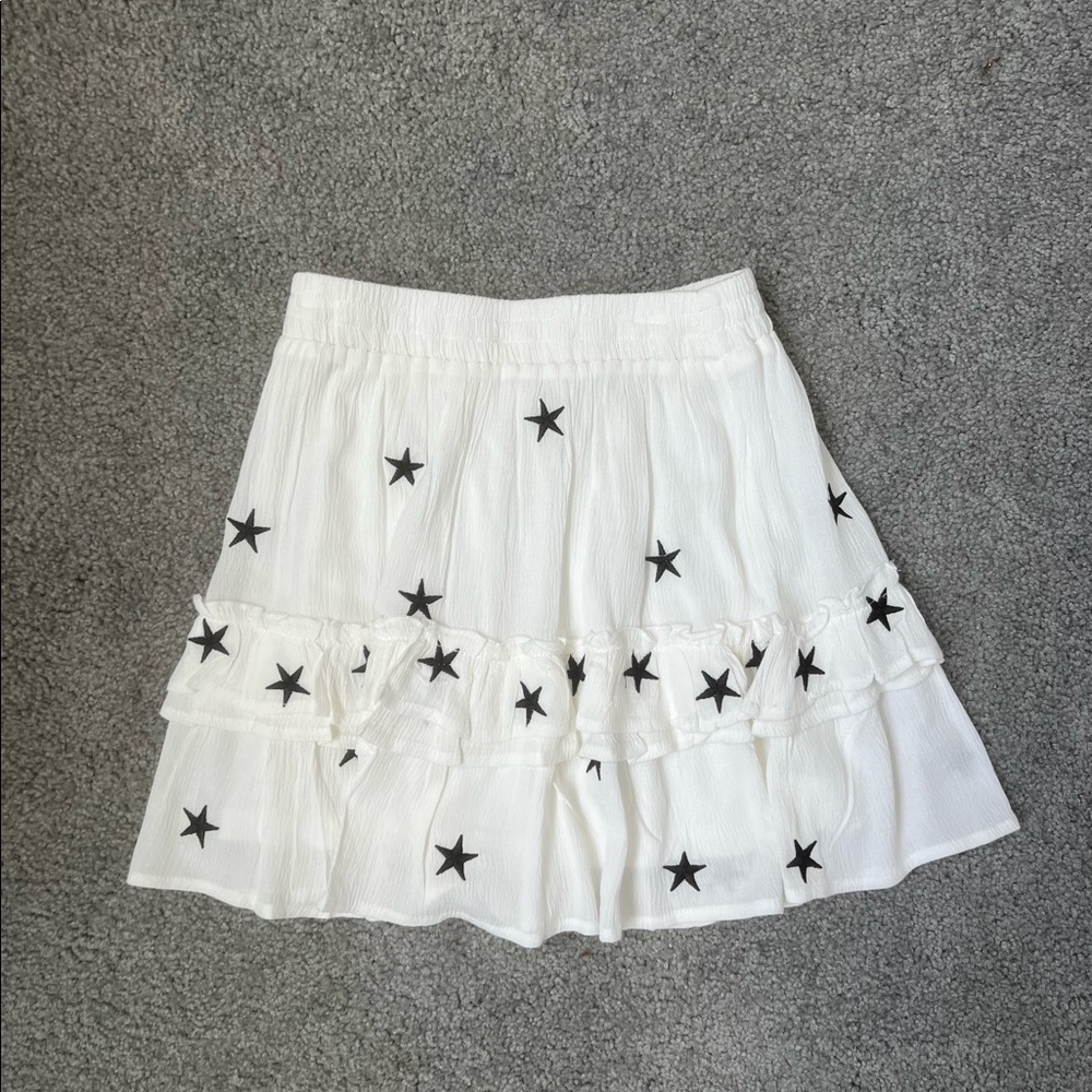 Star Skirt🤍🖤